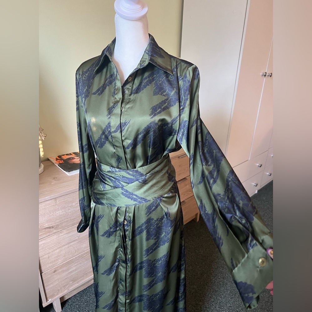 Forest Green & Black Houndstooth Button Down Multi-Way Wrap Satin Maxi Dress S - Picture 7 of 16